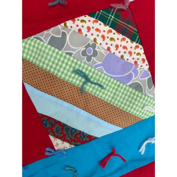 Vintage 60's Heavy Tied Scrappy Patchwork Quilt Red Blue 92.5x81" - Picture 13 of 16